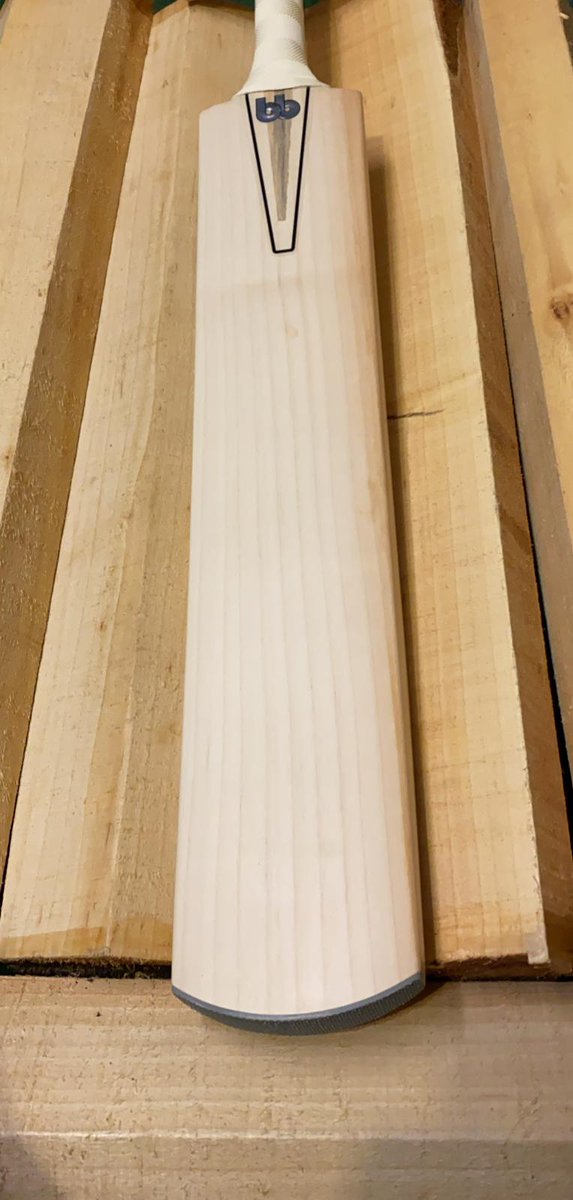 As far as competition prizes go, this <a href="/blankbats/">blankbats</a> B14 Pure Edition bat isn't too bad! We just had to celebrate 50,000 YouTube subscribers in style! Stay tuned for this #YouTube competition next week and best of luck! #keepitsimple #giveaway #competition