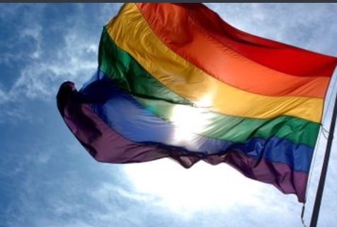 guadi_arreguess's tweet photo. no importa lo que seas, quién quieras ser o a quién quieras amar, yo te voy a apoyar
se feliz y se vos mismo
 #Orgullo2020 🏳️‍🌈 https://t.co/bx51fUvc43
