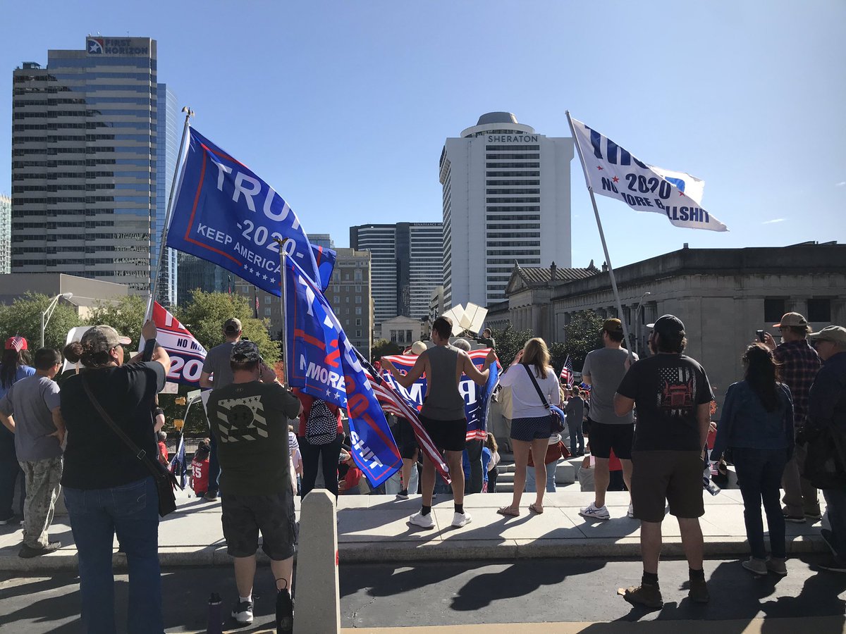 natalie_allison's tweet photo. The scene outside the Tennessee Capitol, where a crowd of 100+ Trump supporters are shouting “Fox News sucks!” https://t.co/pKujSJBnDt