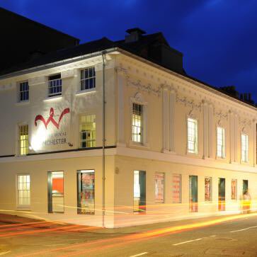 3nildown's tweet photo. Great to feature in this week’s “My #Winchester” on page 55 of @hantschronicle & to be able to give a shout-out to @TRwinchester @railwaylive @Debenhams @hmvWinchester @WarrenandSon #WolveseyCastle @GreatHallWinch @King_Alf @HantsIWWildlife @WinCathedral @WinchFringe & others! 😊 https://t.co/vlnXw8XpOI