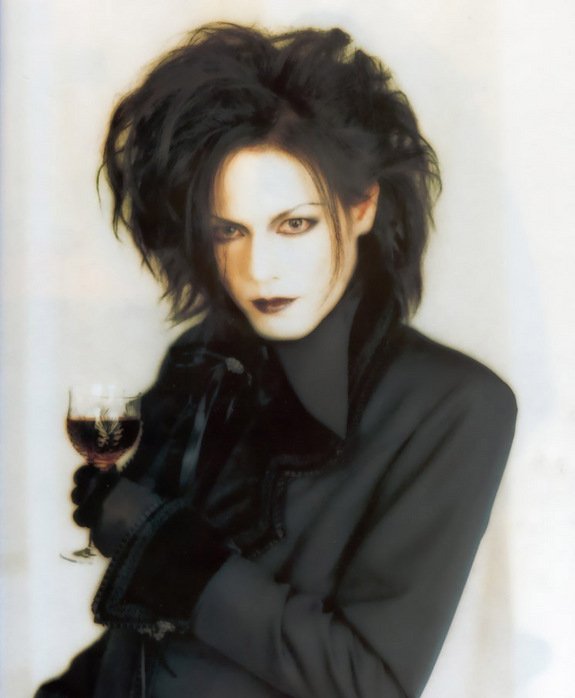 клаха японский певец. Malice mizer klaha без макияжа. клаха японский певец биография. мана певец японский. клаха японский певец.