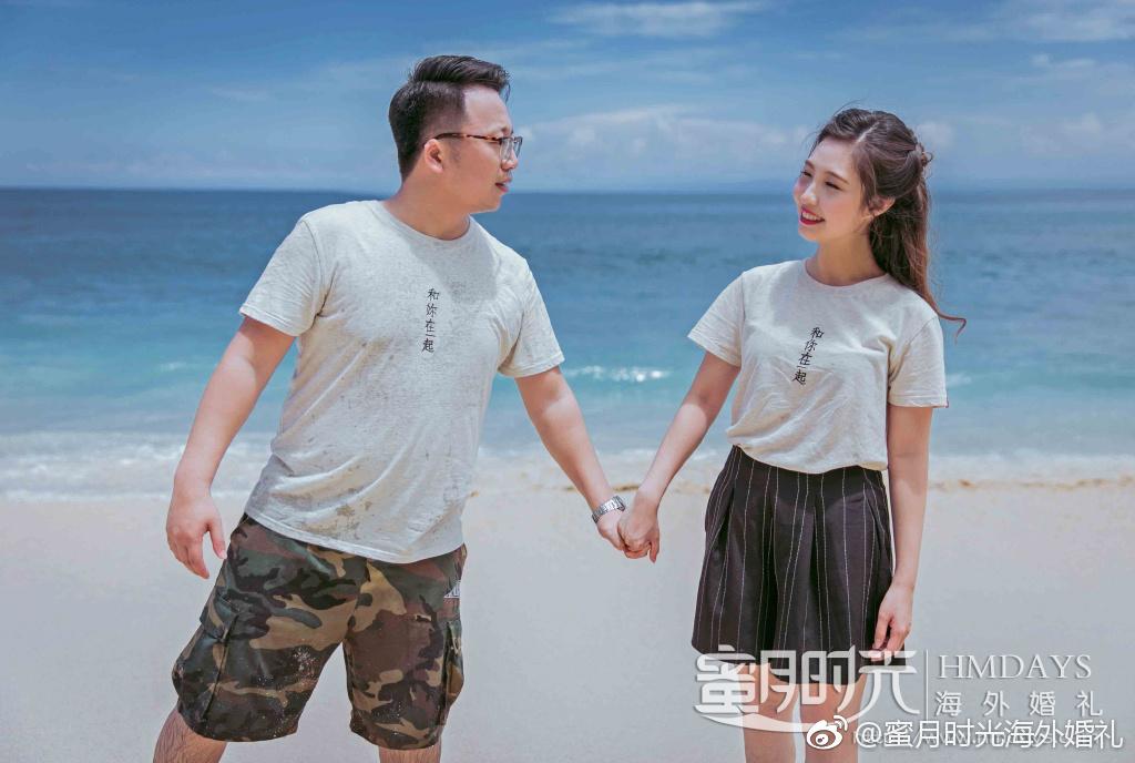 Hmdayswedding's tweet photo. 唐先生和劉女士，婚禮當天的海景情侶拍攝。有時候，不一定需要追求華麗，記錄下那些嬉戲打鬧，深情擁吻的畫面，平和真實，無論多少年後，再翻開照片，也會被當時的笑容感染。海外婚禮  !海外婚禮的前景  
----
we-chat: hmdays-wendy or hmdays999
email: service@hmdays.com
web: https://www.... https://t.co/wFlHMEHAvm