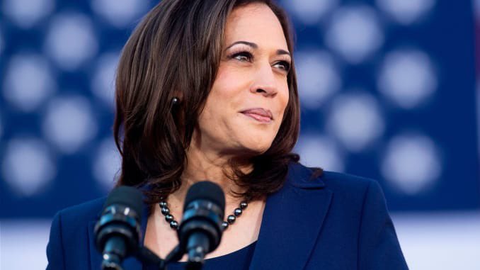 GillianA's tweet photo. Madam Vice President @KamalaHarris!! 👏🏻🎆🎉👏🏻👏🏻 https://t.co/h71LiYOjdT