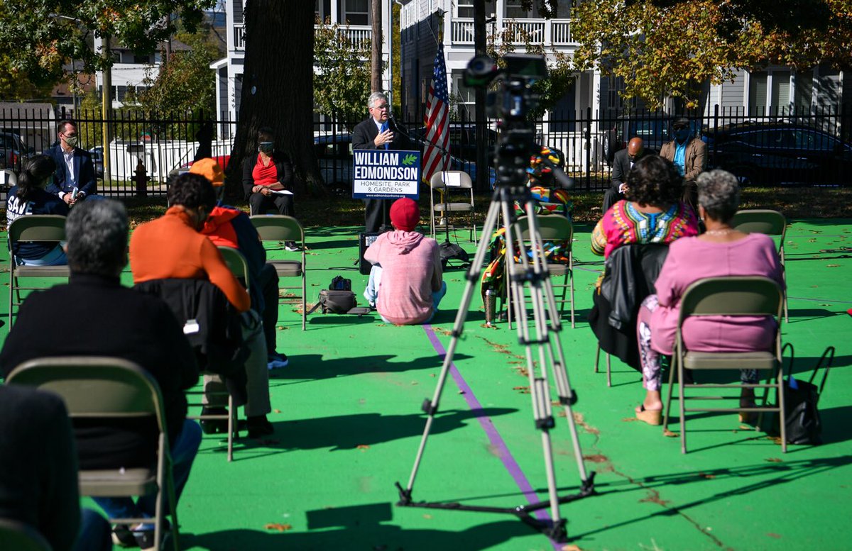 JohnCooper4Nash's tweet image. William Edmondson didn’t start sculpting until age 60. But he went on to earn global fame, and our city’s first arts park is named after him. Today I had the joy of unveiling a historical marker honoring him in Edgehill.
