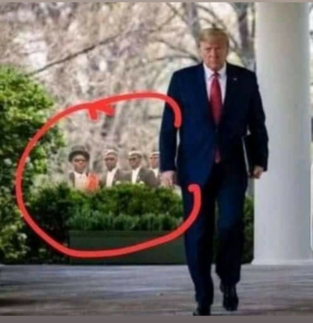 Il ne lui reste plus qu'à déménager en Corée du Nord... 🤭