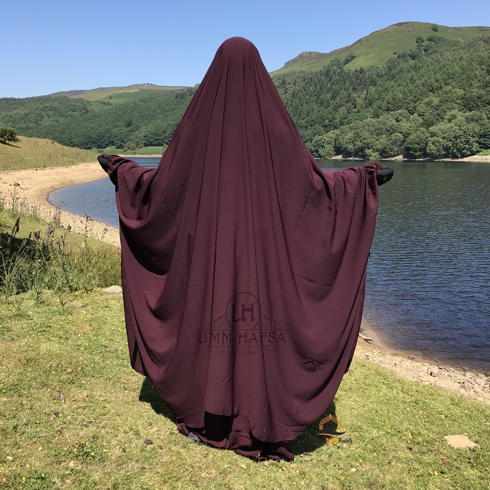 _Umm_Hafsa_'s tweet photo. 🌹 #UmmHafsaCollection quality speaks for itself
👑BIG #JILBAB 2 PIECES #UMMHAFSA
https://t.co/GESbcmkli0
📏Jilbab X-tra extra large
👉two meter wide for full coverage

 #jilbaab #sunnah #musulmane #pudeur #musulmane #hijab #niqabis #islam #frenchjilbab #islamicclothing #modesty https://t.co/PaiWXlI3v4