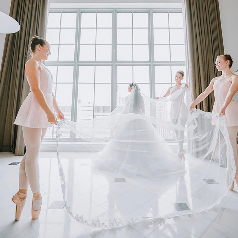 StepFlix's tweet photo. As white as dancing ballet, nothing is hidden 🥰

#StepFlix #Ballet #WeddingDance #SoBeautiful #NothingIsHidden #MiamiArtStrong https://t.co/CxC15aJI6t