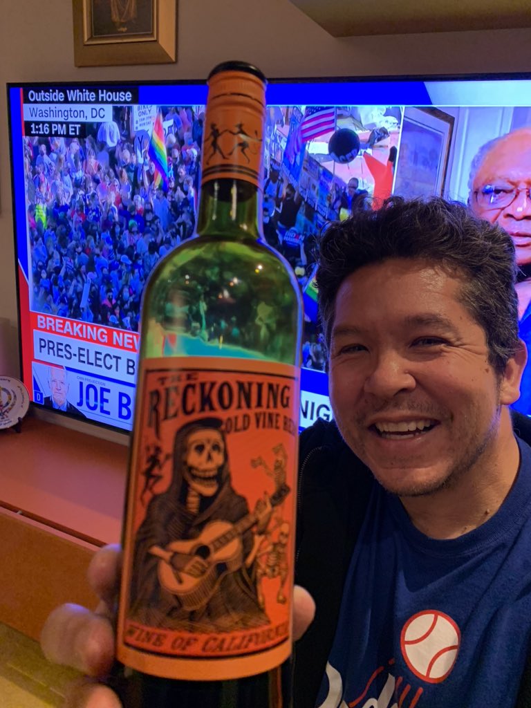 GurinderC's tweet image. Lockdown can’t ruin the party in London #bidenharis2020 #OneLove soundtrack on now #MoveOnUp #CurtisMayfield