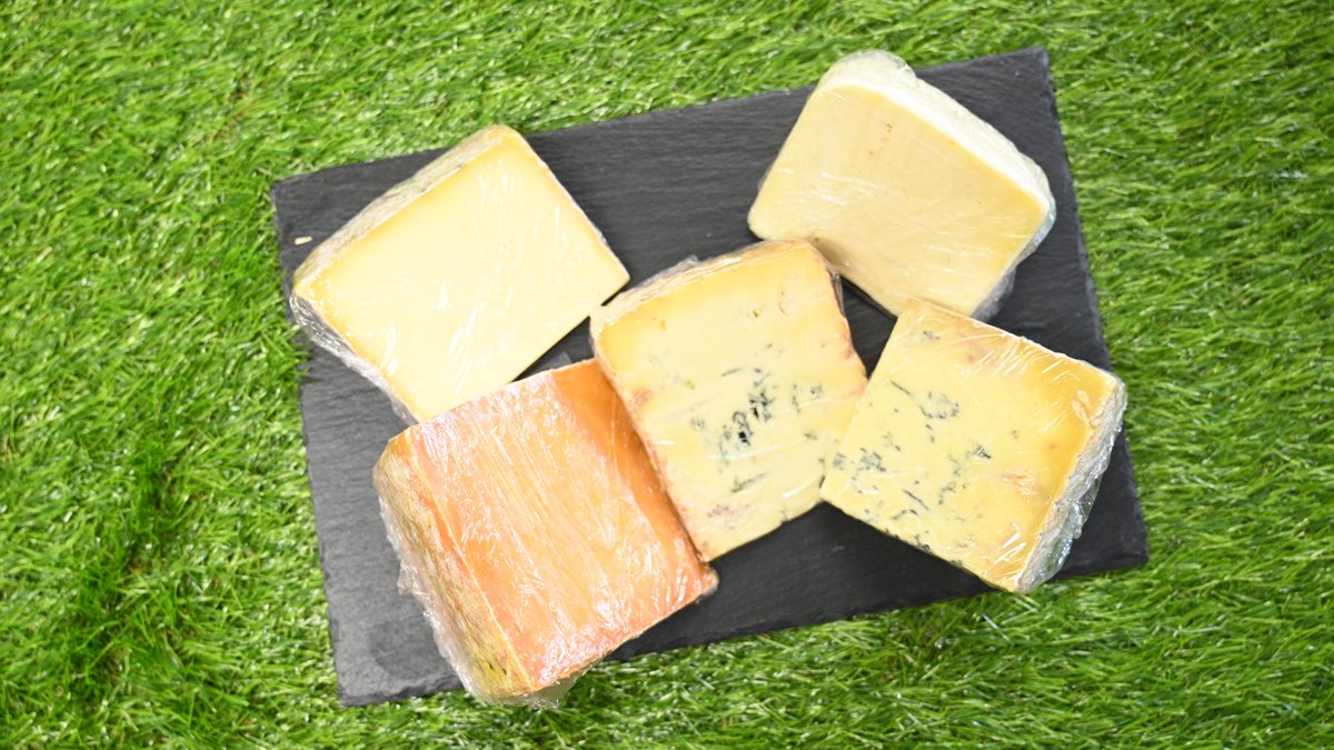 DurhamMarkets's tweet photo. Online orders can continue with our traders - including Market Cheese and Deli! Shop #lockdowncheese (and more) to your heart's content here https://t.co/Uoxlr6qawq Deliveries Tues and Sat within a 5 mile radius #shoplocal #shopindependents #lovedurhammarkets #makeadifference https://t.co/xOYbXHnE6v