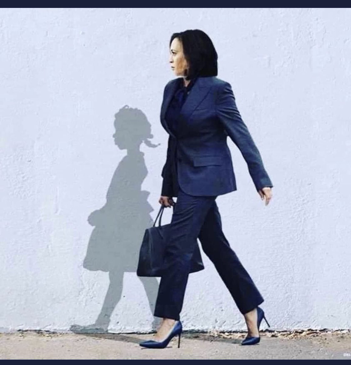 MES_MrsHutson's tweet photo. @NatalieLorenzi @KamalaHarris This speaks to all of my emotions. https://t.co/m6znQo7Izi