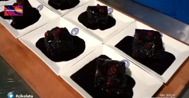 allabal1's tweet image. Ben izlerken 3 kilo aldim aq

#mastercheftuerkiye #masterchefturkiye2020 #MasterChef2020