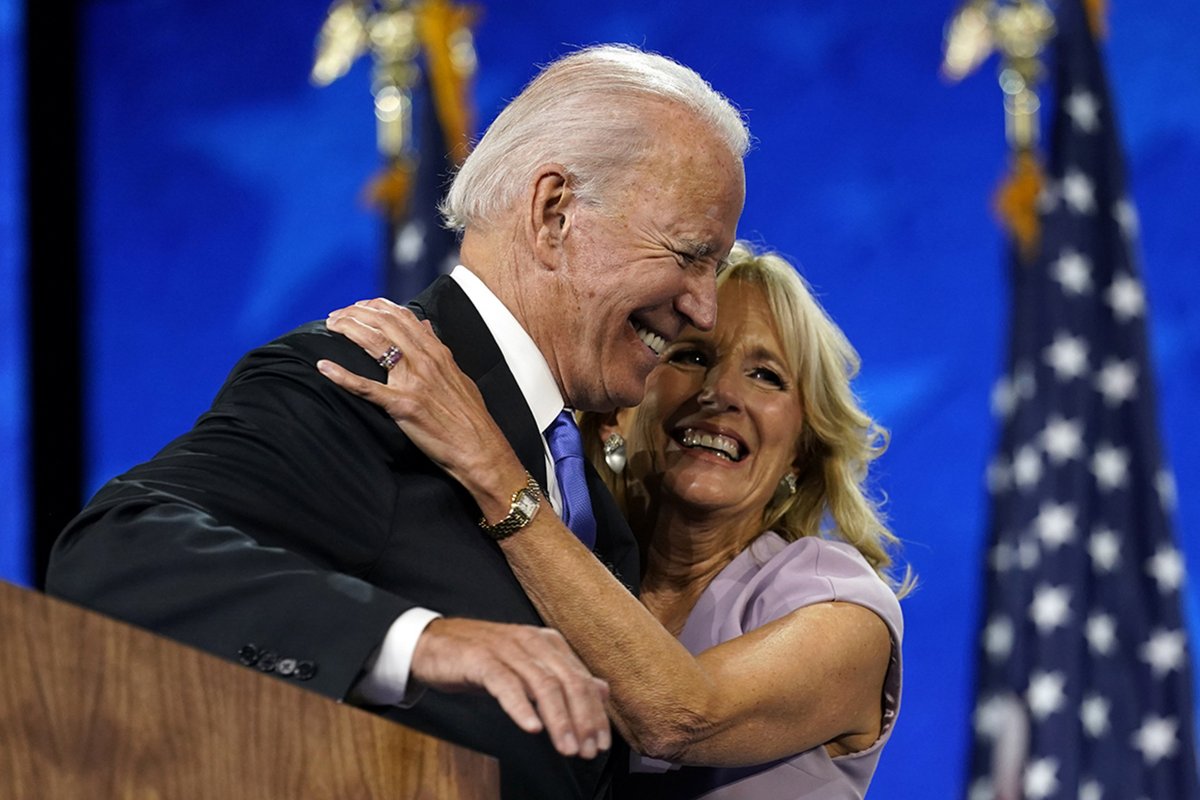 politico's tweet photo. “It’s time to put the anger and the harsh rhetoric behind us and come together as a nation. 

It’s time for America to unite.”

– President-elect Joe Biden 

 https://t.co/iW6CEP56kF https://t.co/jqe2PG5MmW
