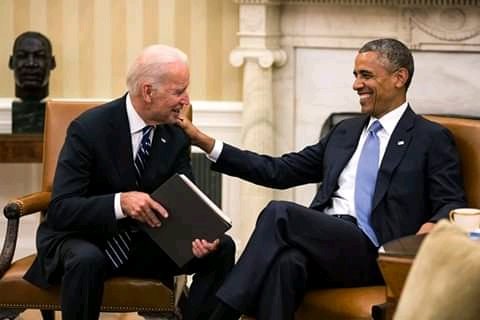 MuyaleMax's tweet photo. Is a wrap... The handover has happened.
@JoeBiden @BarackObama Congratulations on delivering the presidency home. https://t.co/ZvPx5vnlKO