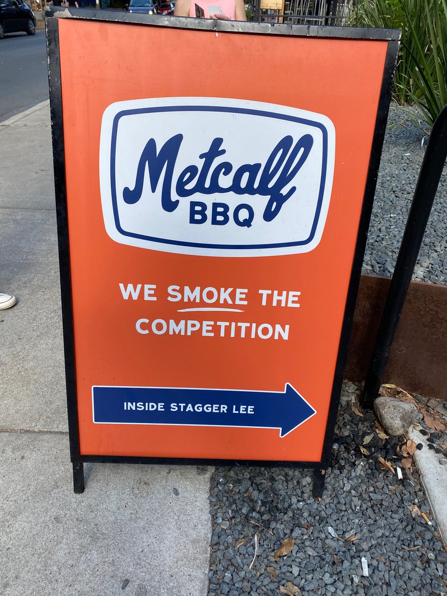 BrandonCorry's tweet photo. @dkm14 needs to get sponsored by this place.  Slogan is on point! https://t.co/xUVfv5VQe9