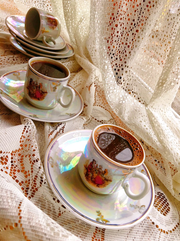 Bir fincan kahvenin kırk yıl hatırı vardır...