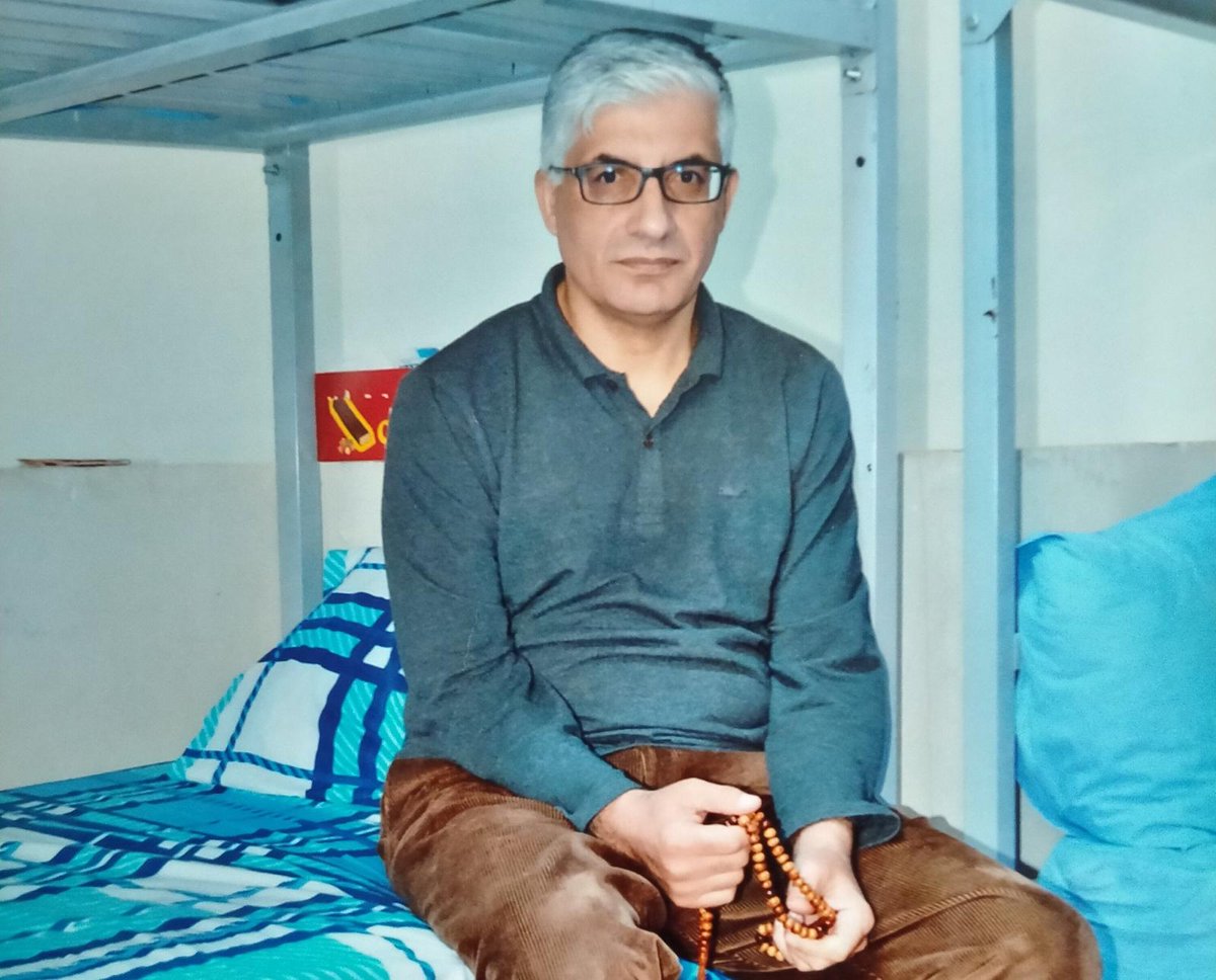 Avukat Turan Canpolat müvekkilinin arama ve göz altına alınmasında hazır bulunuyor hazırlanan tutanağa hukuksuzlukları şerh düşerek imzalıyor Daha sonra aynı dosyadan şüpheli olarak emniyete çağrılarak gözaltına alınıyor bu hukuksuzlukların hepsi hukuk adına yapılıyor