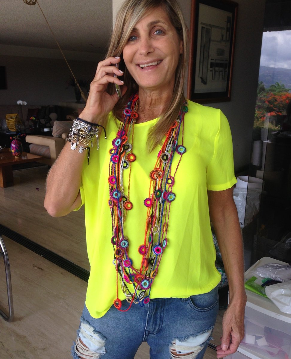 ilcrochet's tweet photo. A veces dicen que menos es más... Pero con estos collares para algunas es misión imposible!!! Ahora tenemos listas combinaciones súper chéveres.

Visita nuestro local en La Cuadra Gastronómica de Los Palos Granes (subiendo las escaleras frente a la piscina) para que las conozcas. https://t.co/utlOtiN283