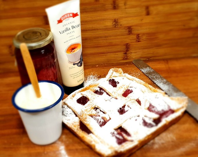 Black Boy Peach, Coconut Frangipane Pie Vanilla Mascarpone Weary cat face 
#deliciouscooking #brunch #foodphotography #love #simple #LockdownLife