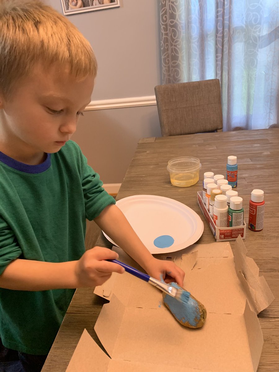 AHallNN's tweet photo. My kindergartener is working on his Mustang Rock for his school’s garden 🎨🤩 @CharlesChatter @nnschools #NNPSPride https://t.co/cr0OZQuFe5