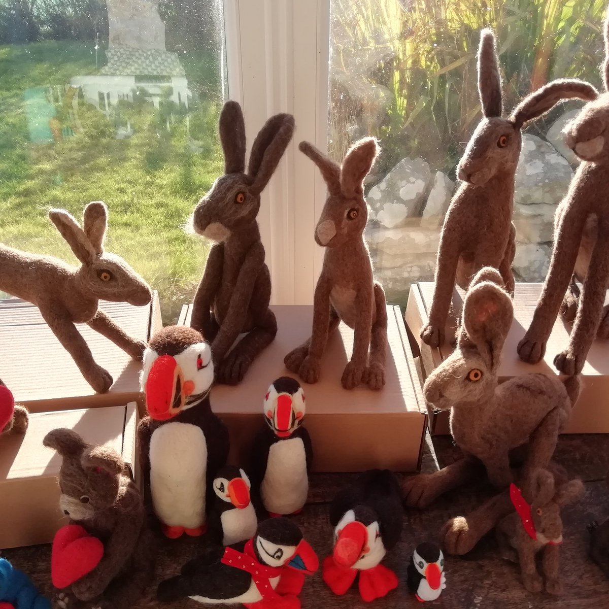 CaronCrisp's tweet photo. It was good yesterday to gather all the needle felted critters together https://t.co/x0MAQlZXwd