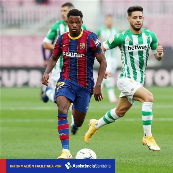 FCBarcelona_es's tweet photo. ÚLTIMA HORA ‼

Las pruebas realizadas esta tarde han mostrado que Ansu Fati tiene una rotura del menisco interno de la rodilla izquierda. En los próximos días se determinará el tratamiento a seguir https://t.co/gImKRyxcKD