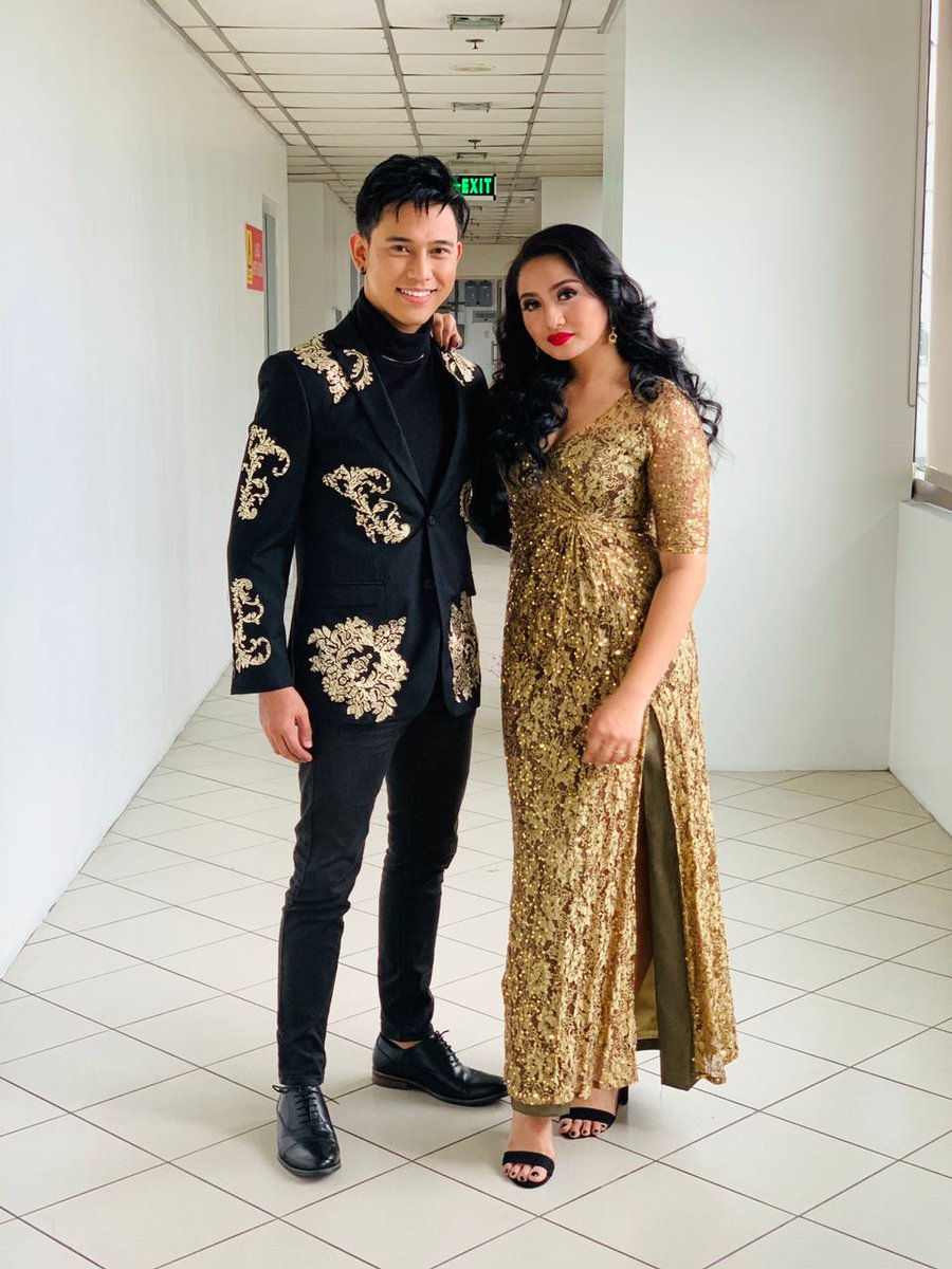 yurielofficial's tweet photo. Partner @eygeepauldevera gaano ka-close? 

Sana abangan niyo ang #EYULangAko sa The Clash every Saturday after Pepito Manoloto and every Sunday after Daig kayo ng Lola ko

Styled by: Sir Jojo &amp; Ate Micho
Hair&amp;Make-up by: Mama Bok
Captured by: Mama Gee

#TheClashParesKontraPares https://t.co/7CRpuyqIpX