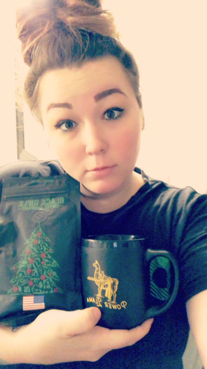toluvncherish's tweet photo. Coffee makes every day better #BRCCWorldRecord https://t.co/x287rYlAvc