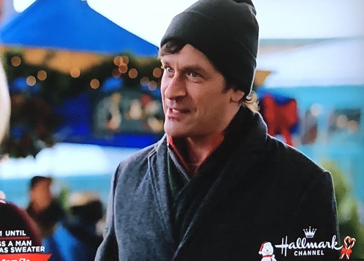  #SexyChristmasSweaters hall of famer Tom Everett Scott making this work in 2017’s  #ChristmasConnection. Also, no one has worn a hat better in one of these movies.