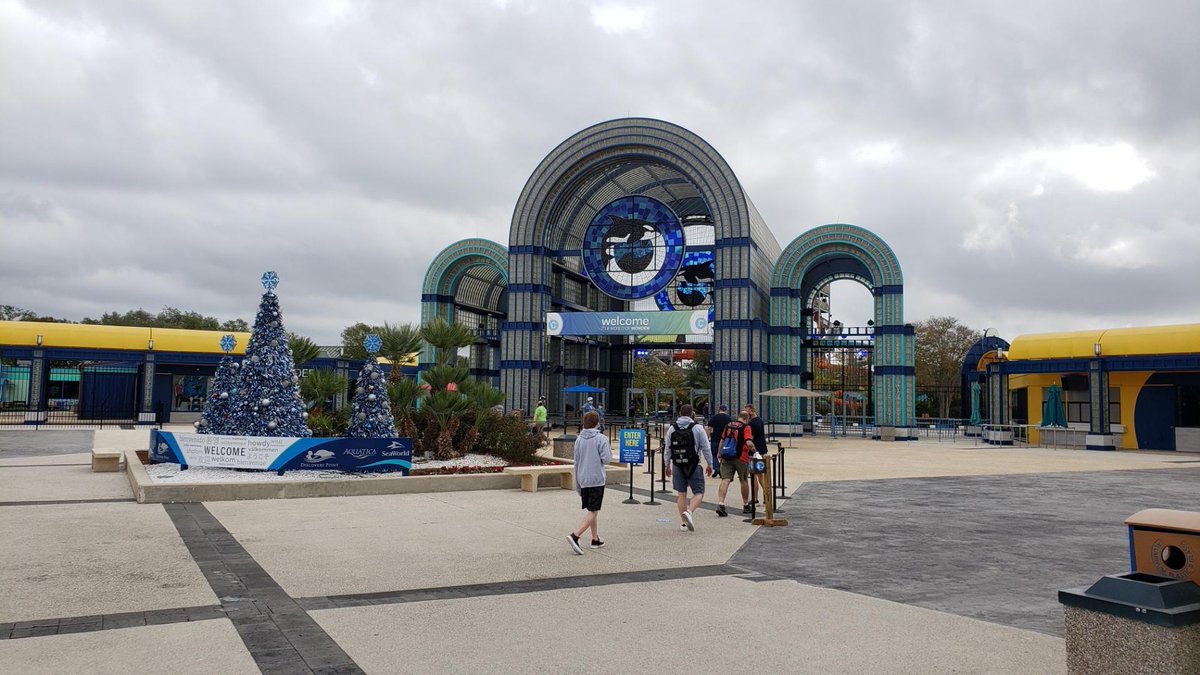 acesouthcentral's tweet photo. ACE Day at @SeaWorldTexas event check-in - #RideWithACE @aceonlineorg https://t.co/qlEqdRTMXD