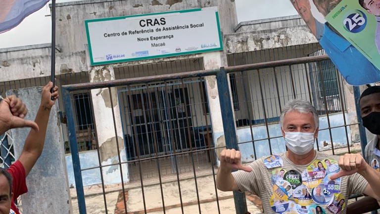 SilvinhoLopes25's tweet photo. O CRAS Nova Esperança na Nova Holanda está abandonado: Instalações precárias, falta de material de limpeza e papelaria, móveis e profissionais.
Vamos implementar políticas sociais que atendam crianças, jovens, idosos e mulheres.
Dia 15, digita 25 e confirma!
#Silvinho25  #Macaé https://t.co/dzDpotT9Ji
