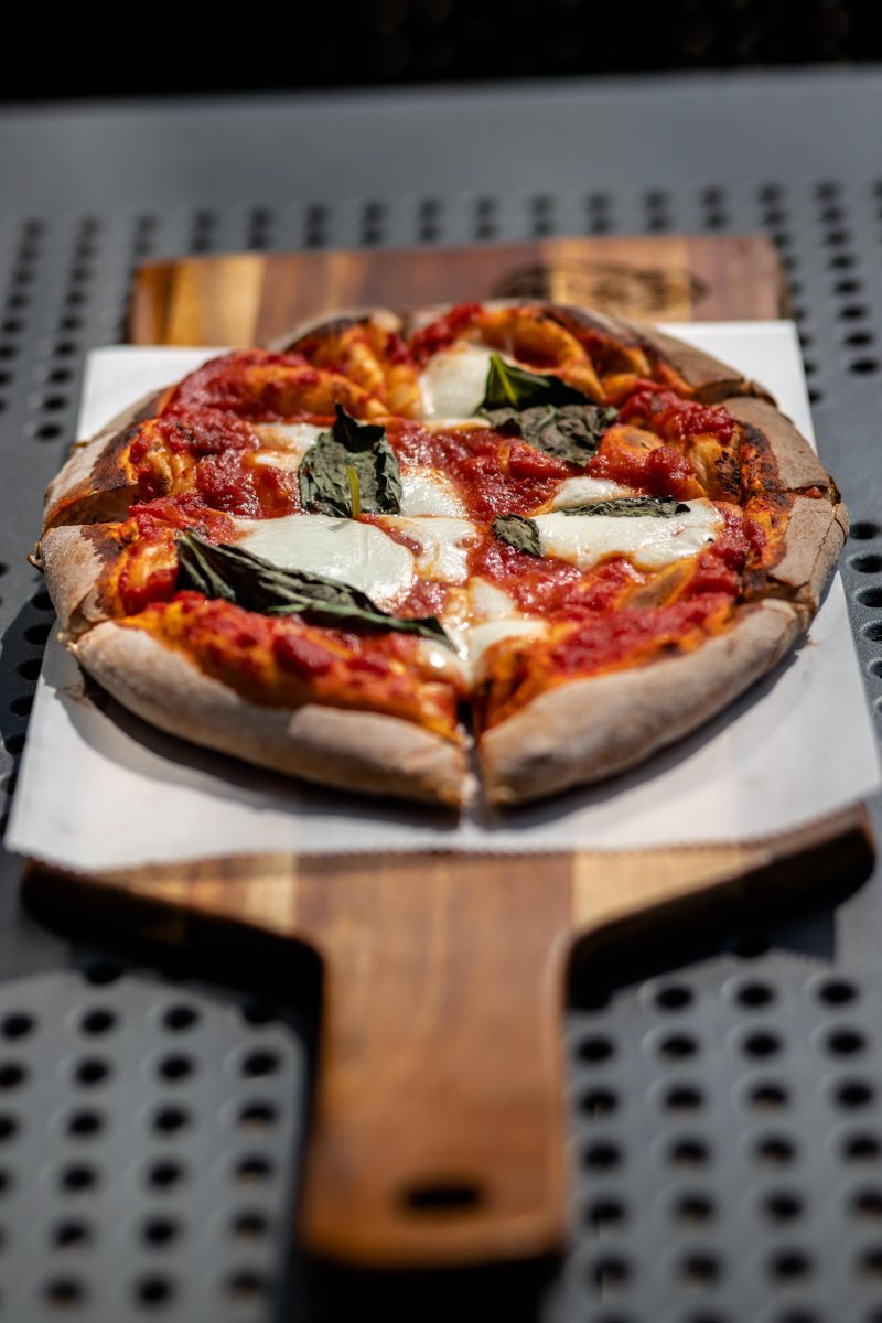 27clubcoffee's tweet image. Stop scrolling! 🎉

November 9th - November 15th is #NationalPizzaWeek, and we are celebrating with $8.00 🍕’s. Choose between our breakfast, margherita and pepperoni pizzas!

All the deliciousness without all the work! What’s your pick? #27ClubCoffee #PizzaPower