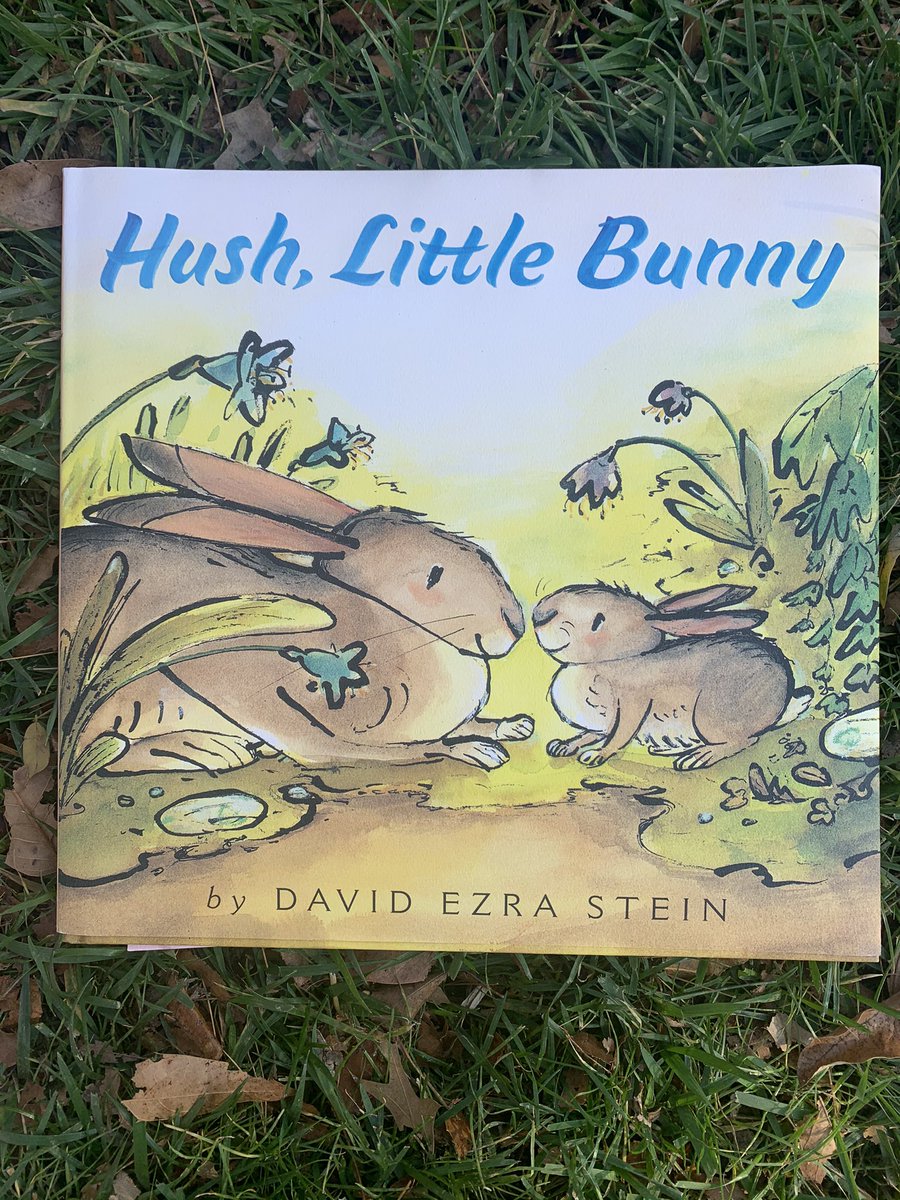 LFLonPlant's tweet photo. A perfect day to put out some choice children’s books 🇺🇸💙 https://t.co/6APQ4Rr3M6