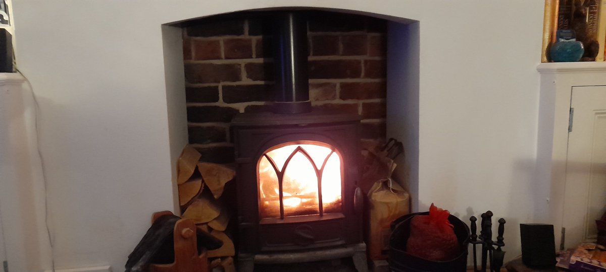 andreww1967's tweet photo. The Don's gone, so time for a celebratory #SaturdayFire... https://t.co/6c0vrz2tR8