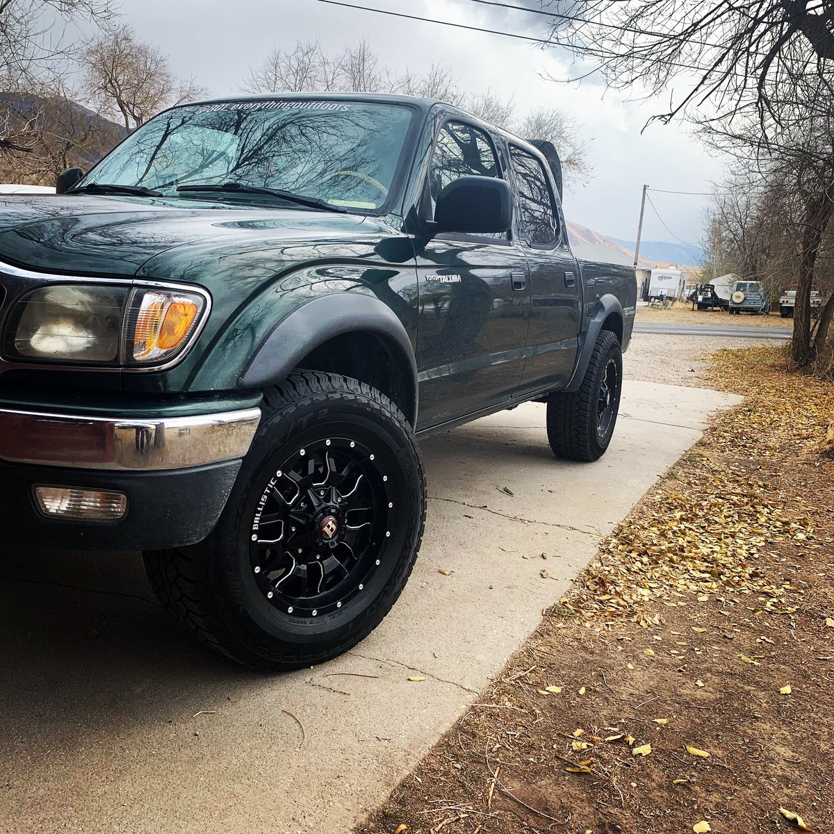 RankRider99's tweet photo. New boot goofin 👌🏻👌🏻 https://t.co/Mhru77FRon