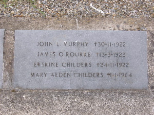 was interred in the barracks until 1923, when he was exhumed & reburied in the republican plot at Glasnevin Cemetery.  #DiscoverDublin  @OldDublinTown  @OldeEire  @PhotosOfDublin  @dubdecodedtours  @dubcivictrust  @theirishstory  @legacy_irish