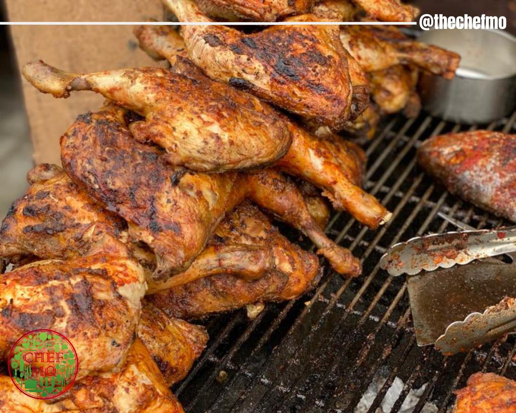 ChefMoOfficial's tweet photo. The best way to experience amazing and local flavors is through street food.👨🏾‍🍳👨🏾‍🍳👨🏾‍🍳

No complex methods of cooking, just traditional tasty recipes and most importantly street love!😋😋😋

#CallTheElection #USElectionResults2020 #BidenHarris2020 #NIGERIAPREVAILS #trump https://t.co/PCvP14U1cC
