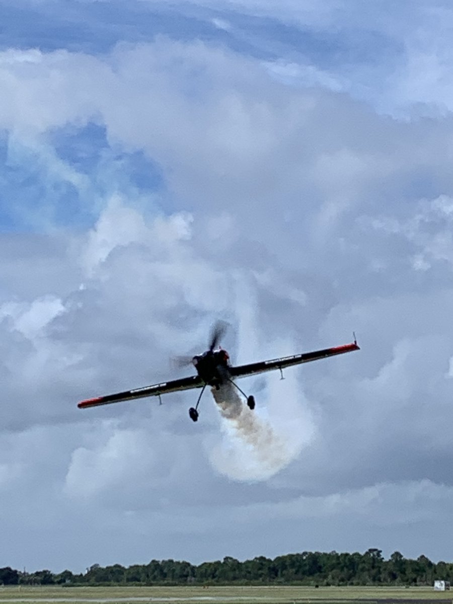 AirShow_360's tweet photo. Coming in close with @RobHollandMX2 on Friday's rehearsal for @StuartAirShow!

#weloveairshows #robholland #aerobaticflight #flygooddontsuck https://t.co/tRyaOqWJMX