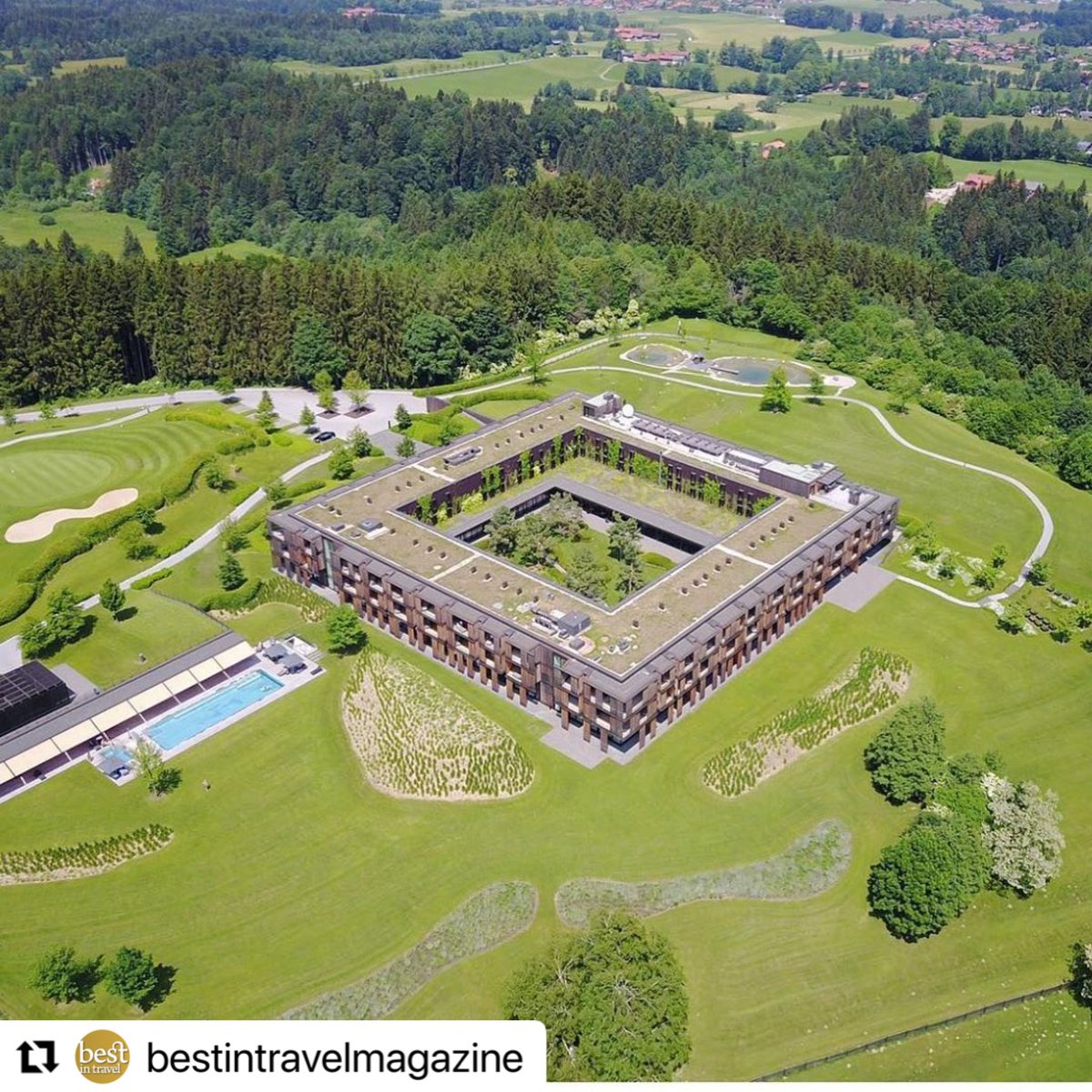 Best_In_Travel's tweet photo. #Repost @bestintravelmagazine with @make_repost
・・・
Credit: @lanserhof 

World's Best Medical Spa 2020: Lanserhof Tegernsee (Germany)
https://t.co/Zm7BfnXvPG

Breathtaking nature coupled with impressive architecture 

#worldspaawards #winner#lanserhof #worldspaawards2020 https://t.co/S9S5074FOe