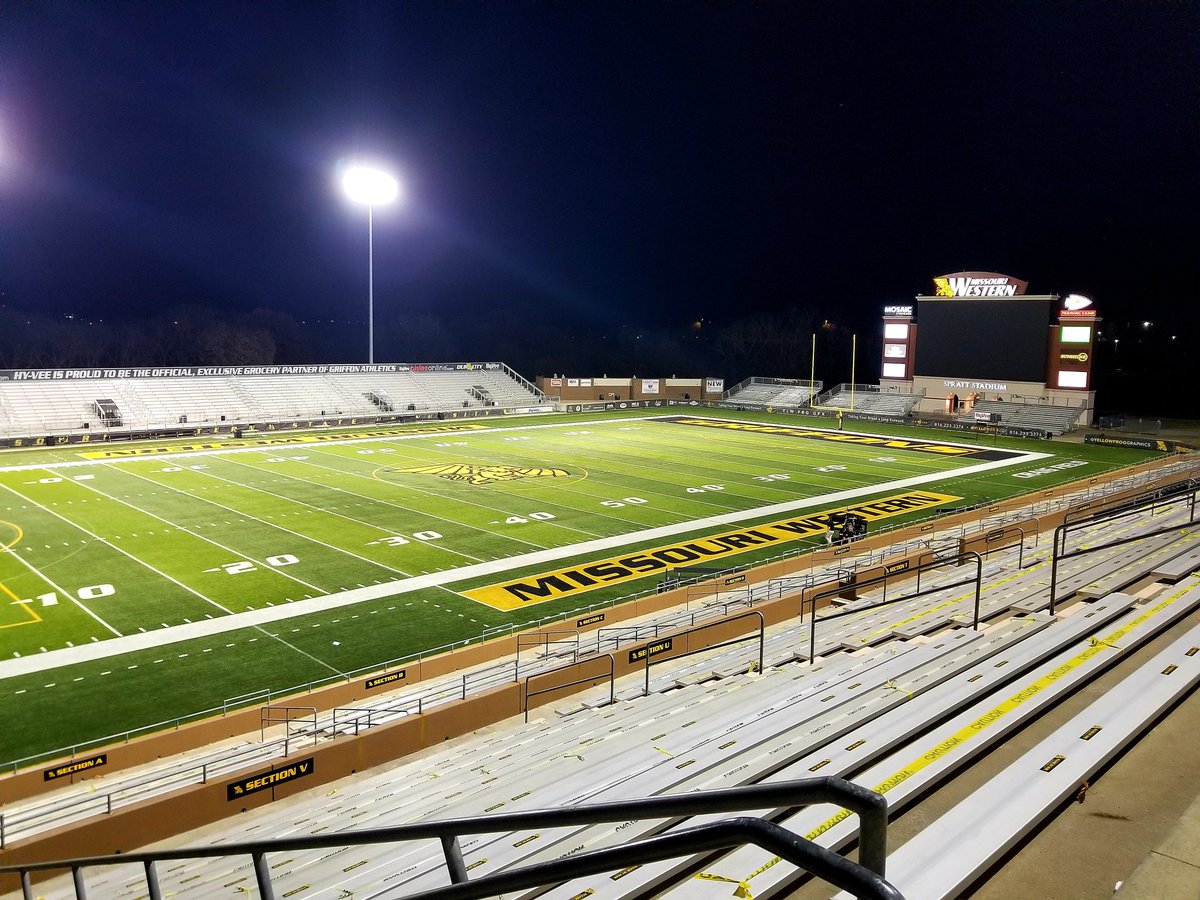 One awesome day hosting our first home football game in 363 days and first home athletic competition in 8 months. Thank you to our awesome staff for making this GO! We will see #OurCity again in December for <a href="/GriffonWBB/">Griffon WBB 🏀</a> &amp; <a href="/MWSUMBB/">Griffon Hoops</a>.
#GriffUp 🦁🦅☝️