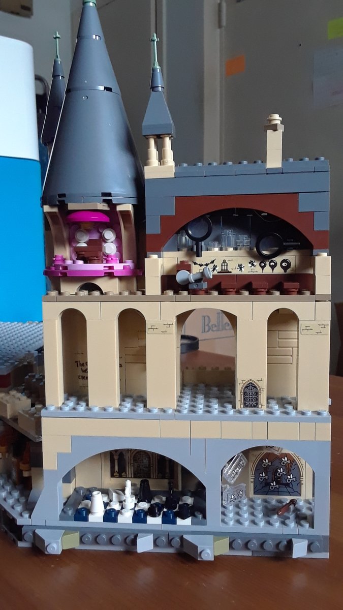 superfluffyyeti's tweet photo. Lego Hogwarts Castle Build completed steps 28 and 29 with lighting. #Lego #HogwartsCastleBuild #lelightgo #Lightailing #toomuchfun https://t.co/5IMahEF1oF