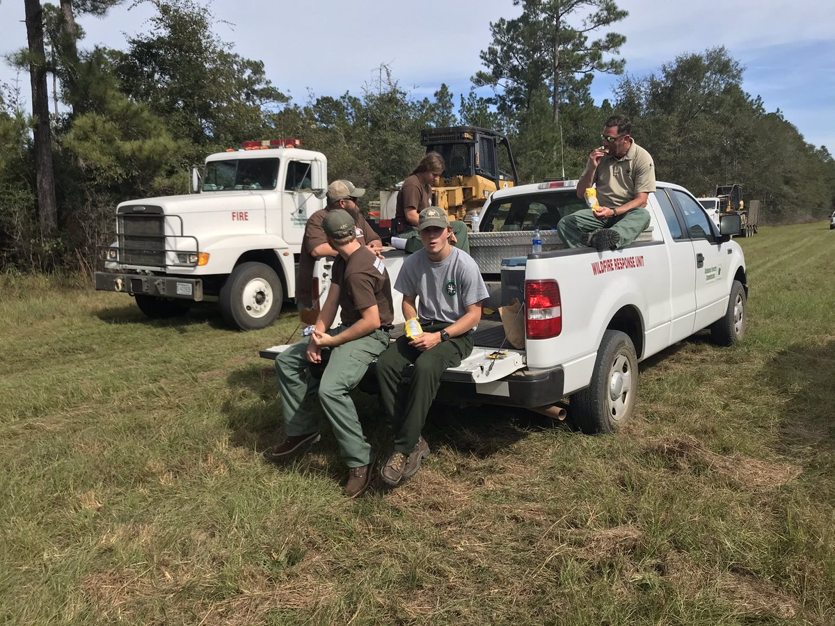 B_L4NG's tweet photo. Two weeks of the Alabama Forestry Commission 2020/2021 Forestry Academy have been completed and two more to go! #TrainemEarly #wildlandfirefighter #Thenewacademy https://t.co/9mXgkBfSnX