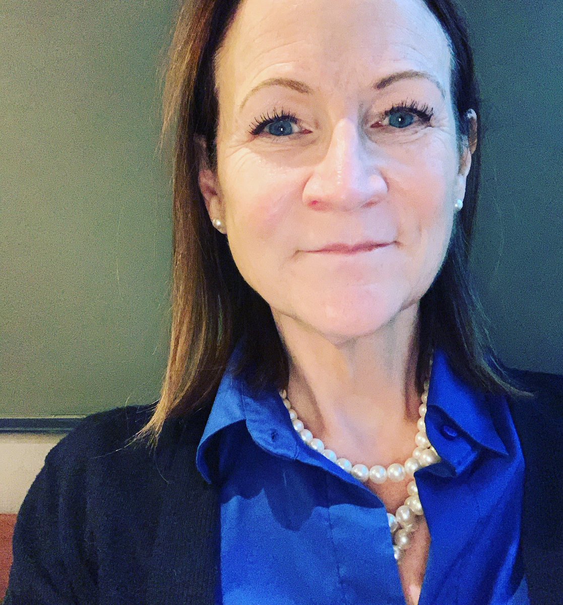 mckennamarilyn's tweet photo. For all of you who joined me in wearing pearls in honor of RBG on Election Day, sheβs smiling down on us now! #RBGPearls #Election2020 #OhHappyDay https://t.co/h3XHSypkba