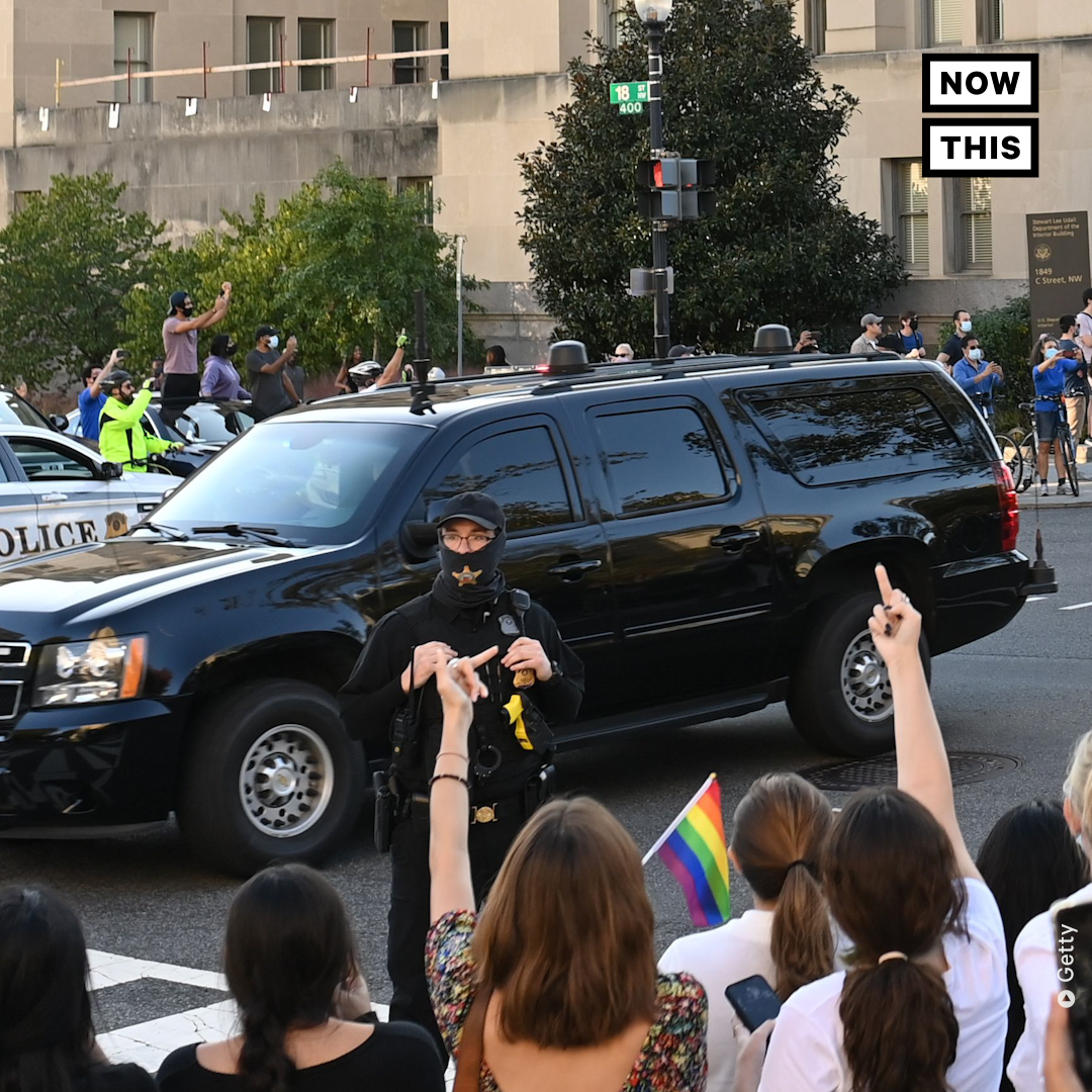 nowthisimpact's tweet image. Photographers captured Pres. Trump as he returned to the White House from his golf resort on Saturday, met by sprawling crowds celebrating his election defeat and flipping off his motorcade