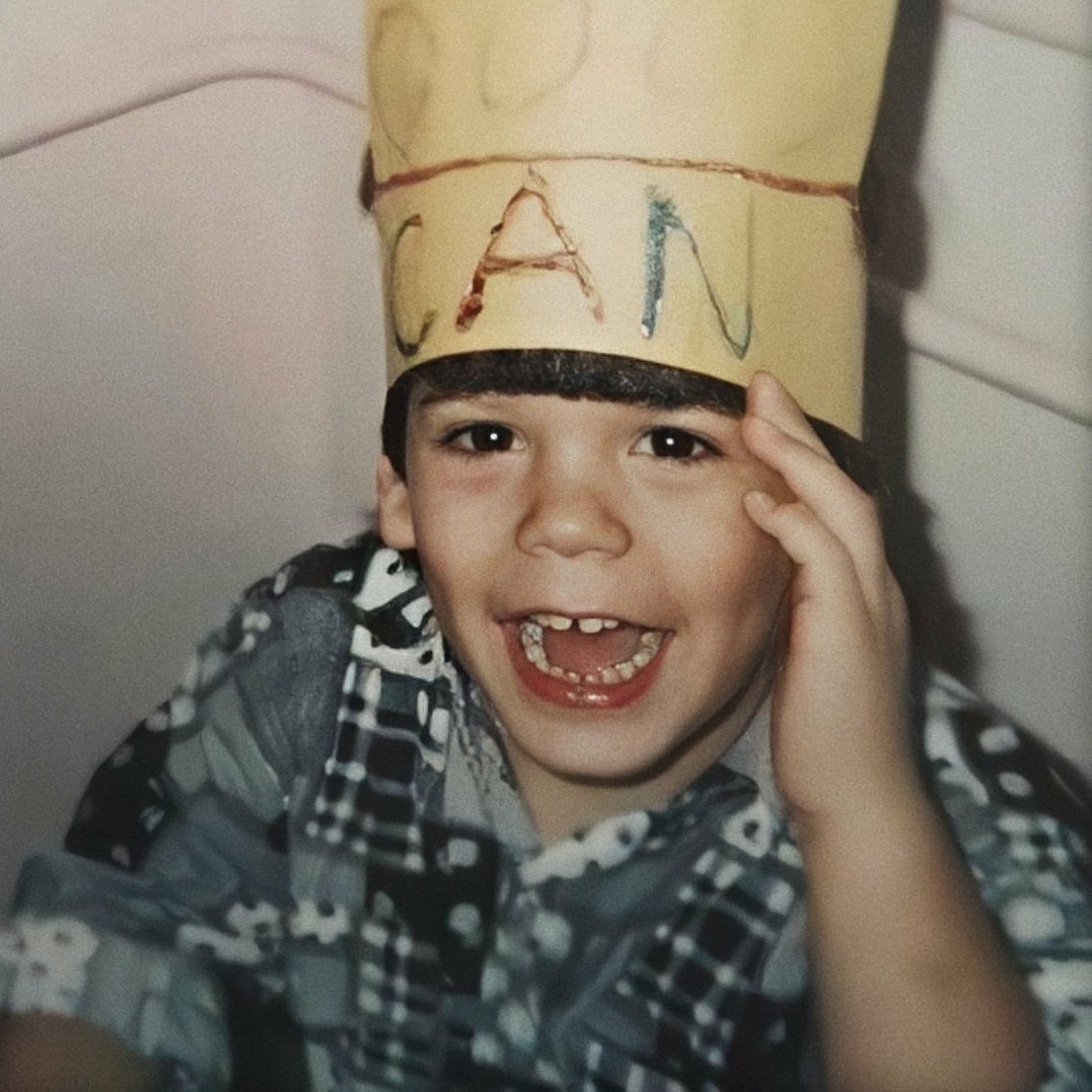 aydan_m_'s tweet photo. 📌İyi ki doğdun,iyi ki varsın Can🌟
Yeni yaşın kalbin kadar güzel olsun. Her şey gönlünce olsun. Karşına hep kendin gibi merhametli ve kıymet bilenler çıksın. Sevdiklerinle beraber nice mutlu,sağlıklı yıllara.
İyi ki varsın güzel kalpli @canyaman1989 ♥️
#Happy31stBirthdayCanYaman https://t.co/oBvIjcpdvm