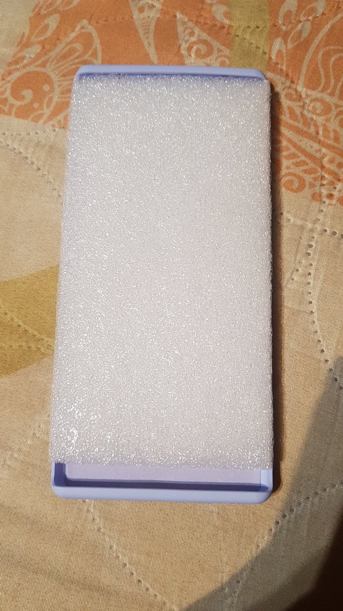 trustingdark's tweet photo. VENDO FUNDA DE HUAWEI MATE 30 PRO POR EQUIVOCACIÓN DE MODELO AL PEDIRLA.

No se puede devolver.

Está nueva, me llegó ayer. 

La he puesto en vinted a la venta: https://t.co/aSdcfZL0ha

Está a 6€ pero acepto ofertas

RT PLS https://t.co/162NTSAylW