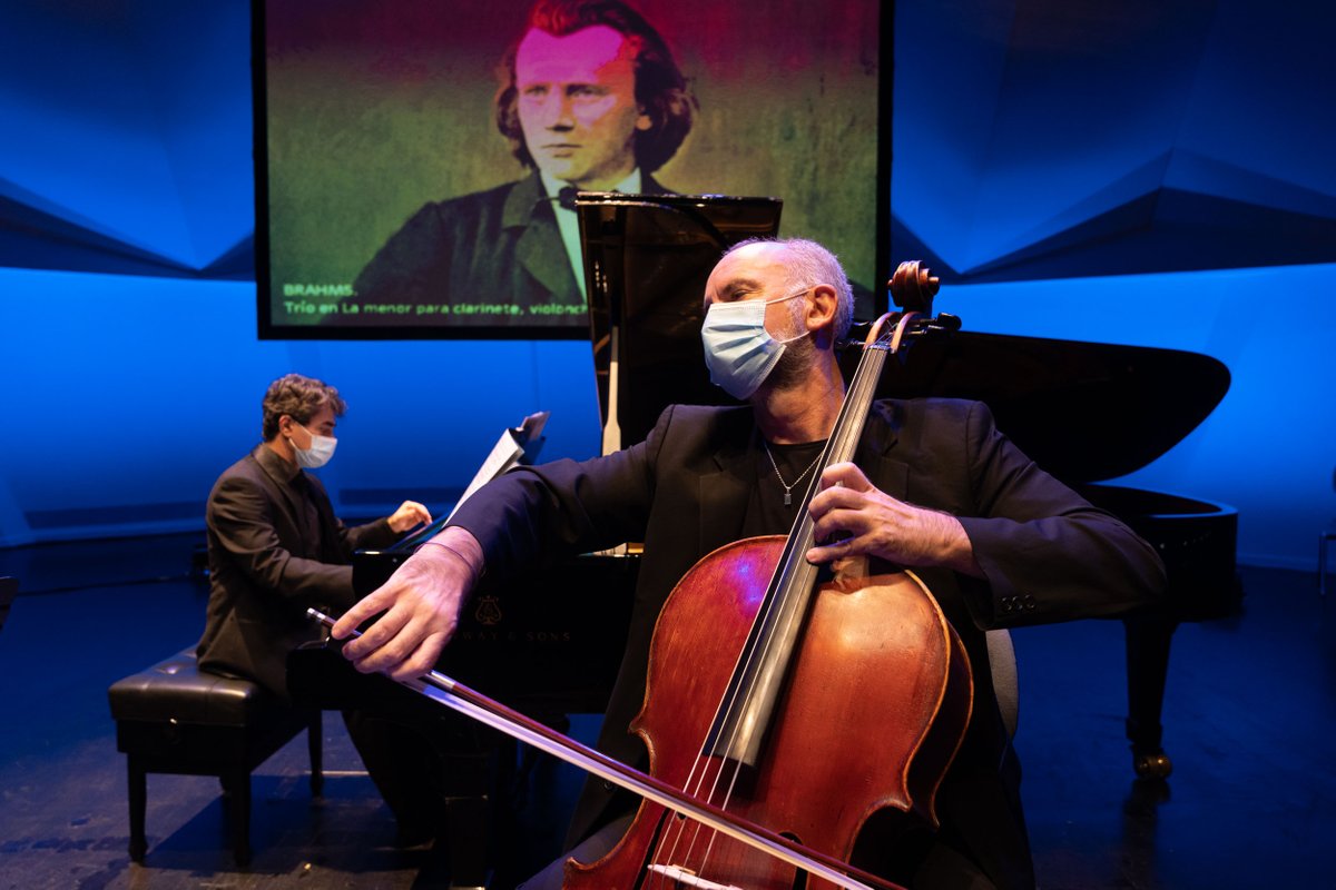 Auditoriotfe's tweet photo. #QuantumEnsemble vuelve a regalarnos en #AuditoriodeTenerife una velada de efectismo musical a través de un recorrido ‘bohemio’ por la composición de Brahms, Dvořák y Janácek 🎼🎶
#CulturaSegura #CicloCámaraAuditorio https://t.co/DAUH76AAFK