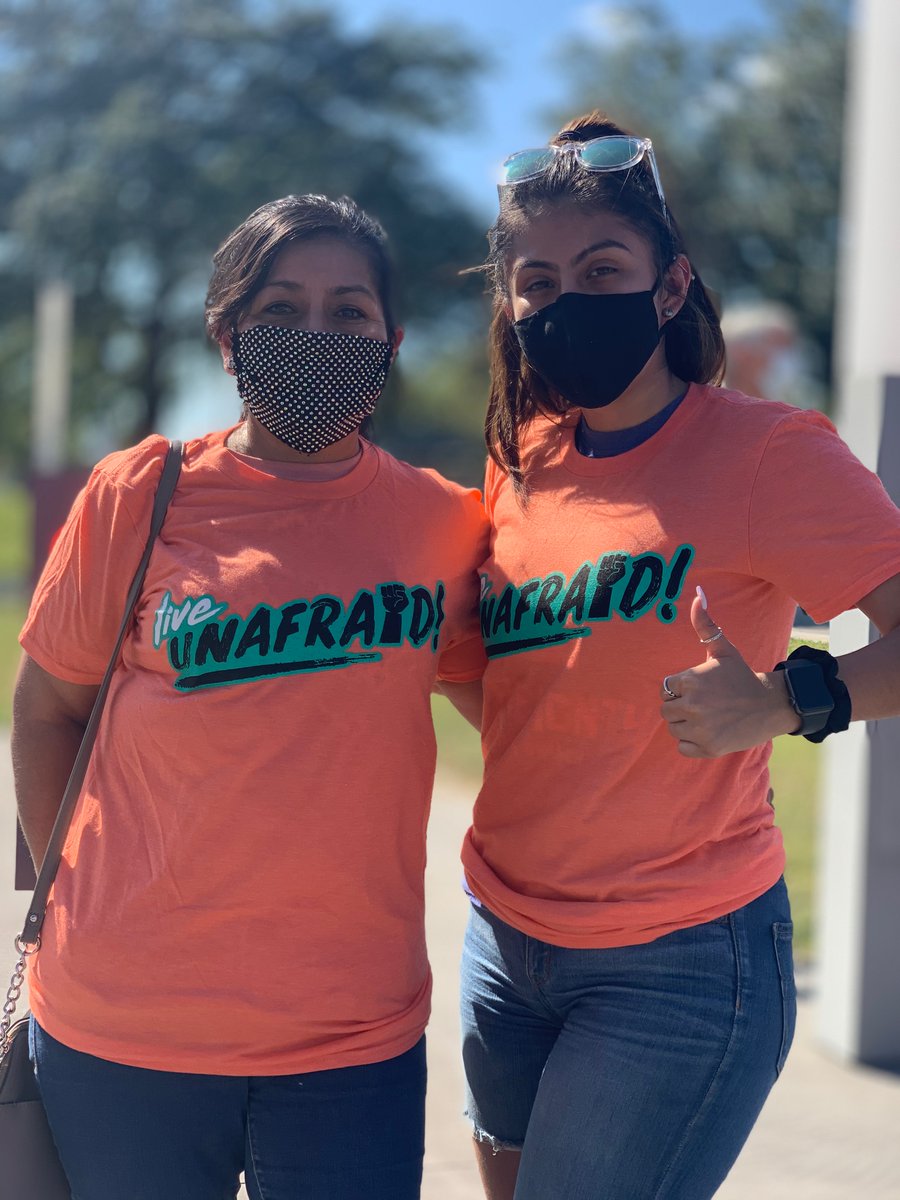 UWDTexas's tweet photo. Shoutout to Javier and Norma for supporting our members through this turbulent year and virtual gatherings. We see you, we love you!

Shoutout to Paola, who saw our email about the gathering and immediately left work and picked up her mom to join us. We see you, we love you! https://t.co/5Q1s0MYZbx