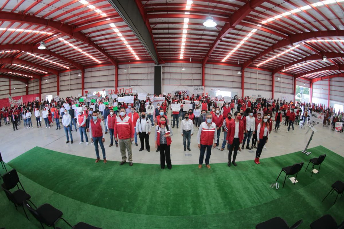 AlejandraDMV's tweet photo. Con los jóvenes comprometidos, el @PRI_EDOMEX tiene presente y un mejor futuro. Hoy es el tiempo de los jóvenes y de las mujeres, en sus manos y en las del @Mov_PRImxEdomex está el dejar huella. El empujar fuerte al partido. #ElFuturoComienzaAquí. https://t.co/UJ6yWOnBTx