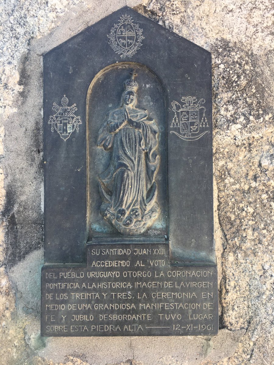 DanielSturla's tweet photo. Rezando por la patria en Florida. Mañana fiesta de la Virgencita de los Treinta y Tres https://t.co/TQYhoTuPag