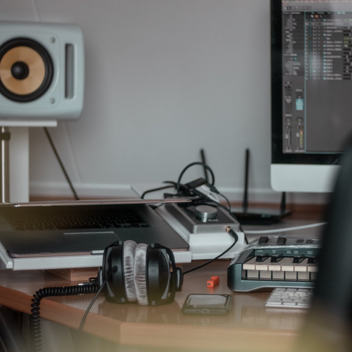 Back at it 🎼🎙️🎹